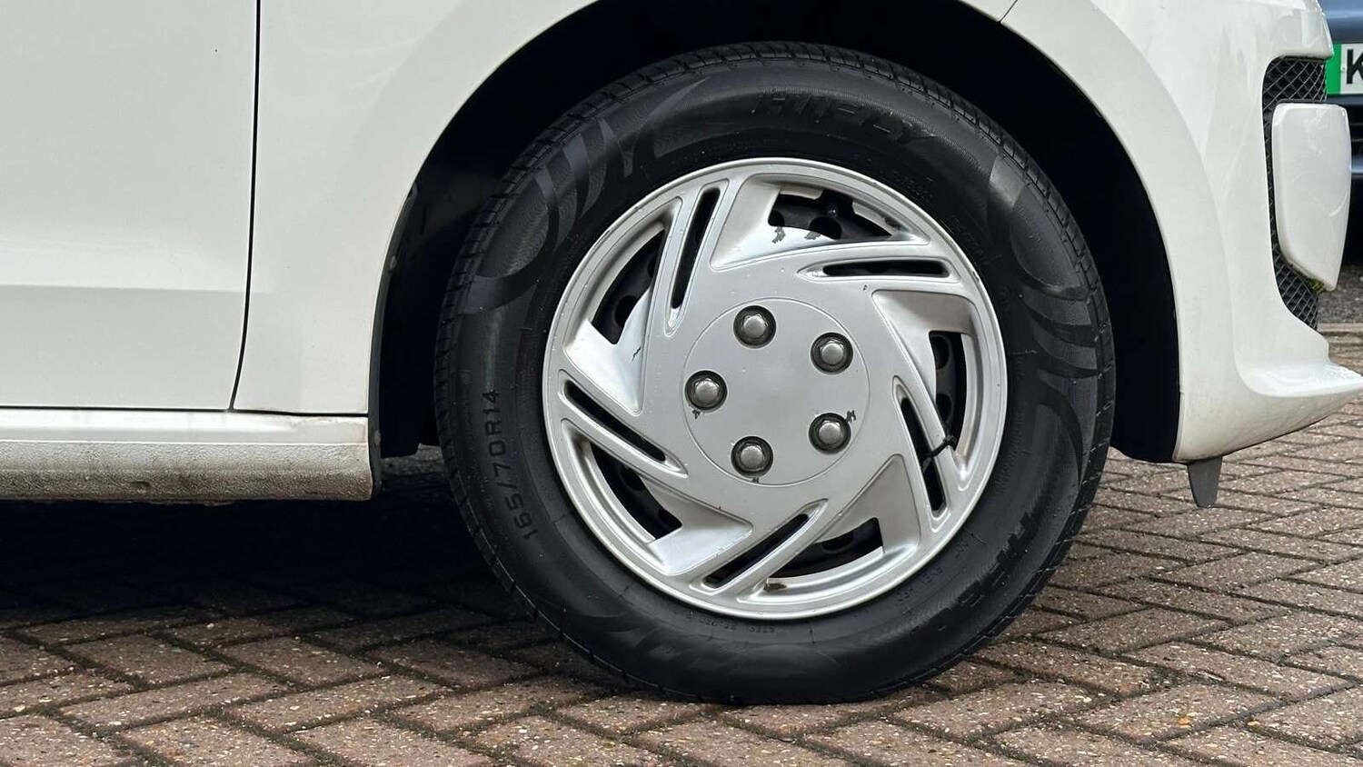 Used Volkswagen up! 2013 for sale - 77858169: Photo 8