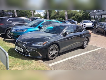 Used Lexus ES 2023 for sale - 79294927: Photo