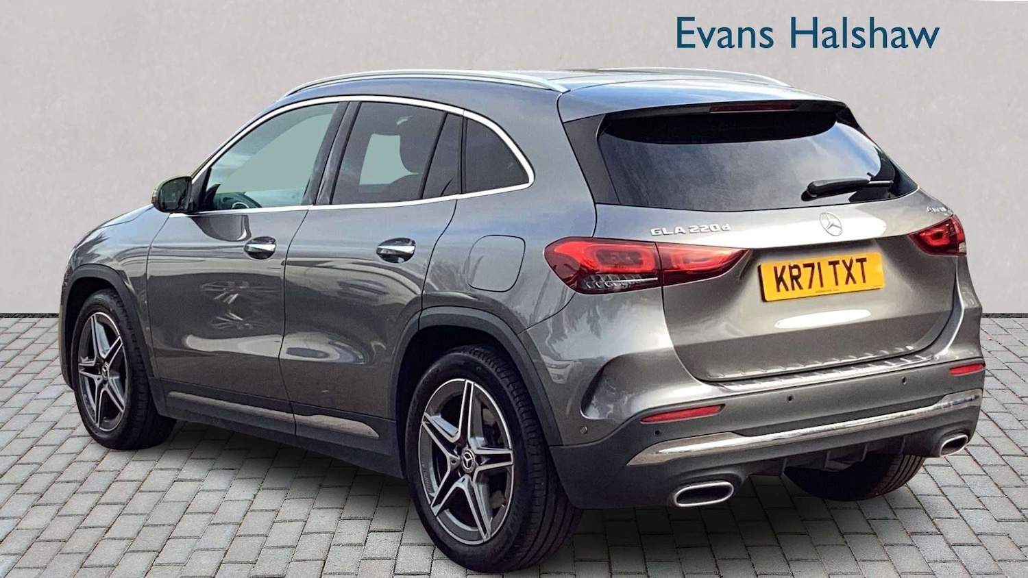 Used Mercedes-Benz GLA for sale - 77860044: Photo 2