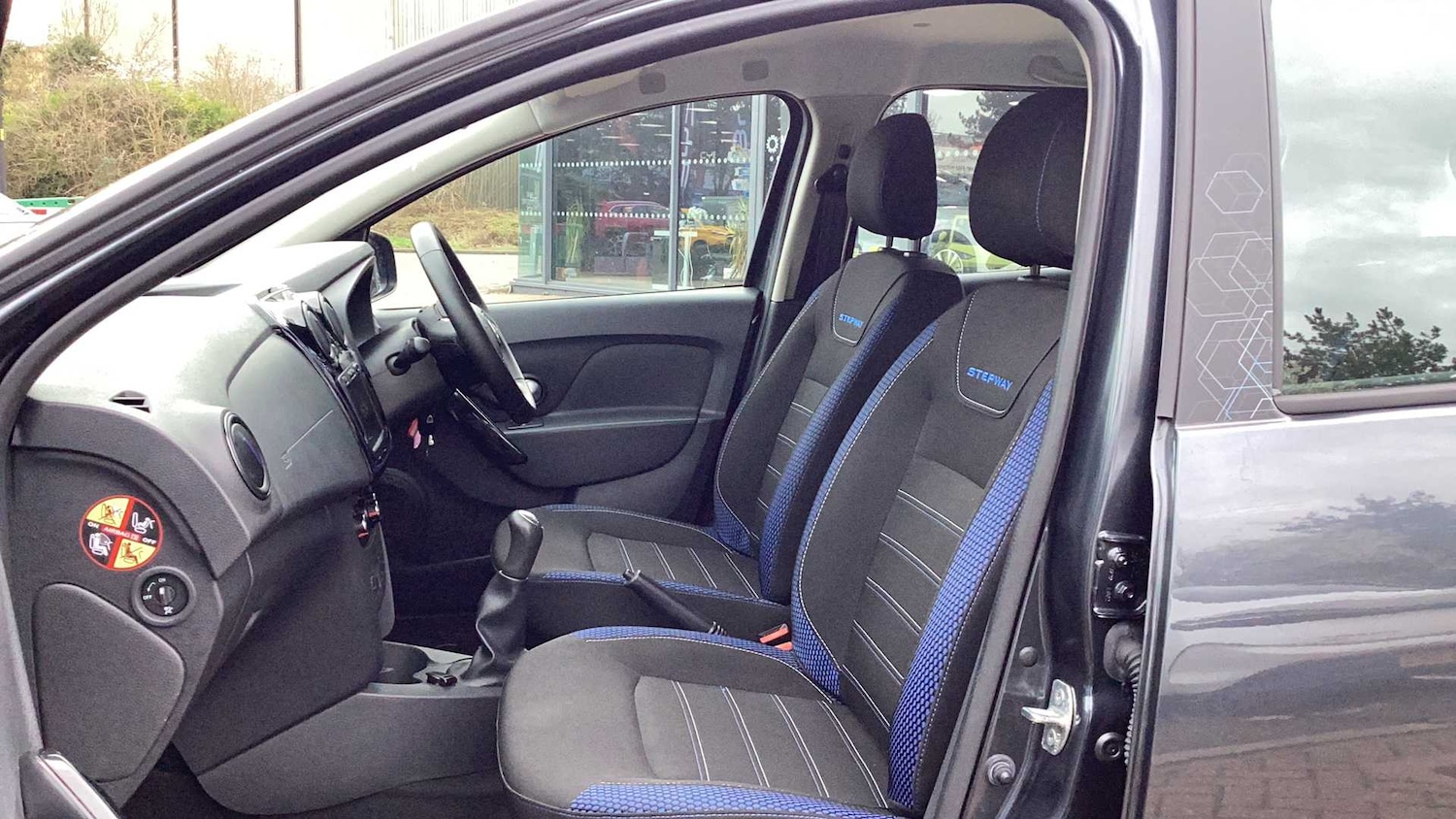 Used Dacia Sandero Stepway for sale - 77862384: Photo 9