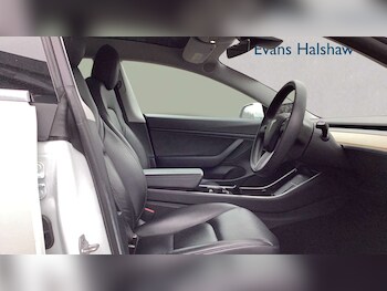 Used Tesla Model 3 2020 for sale - 77856678: Photo