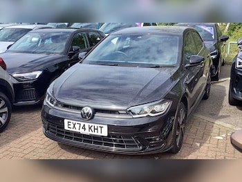 Used Volkswagen Polo 2024 for sale - 78248239: Photo