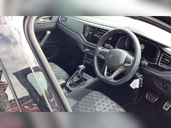 Used Volkswagen Polo 2024 for sale - 78248239: Photo