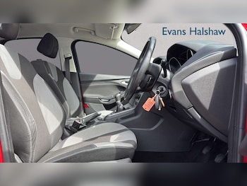 Used Ford Focus 2012 for sale - 79364538: Photo