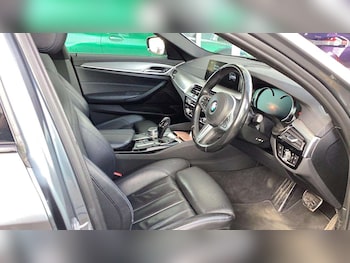 Used BMW 5 Series 2017 for sale - 78337964: Photo