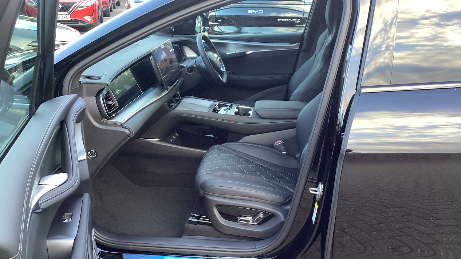 Used BYD Sealion 7 for sale - 77861250: Photo 23