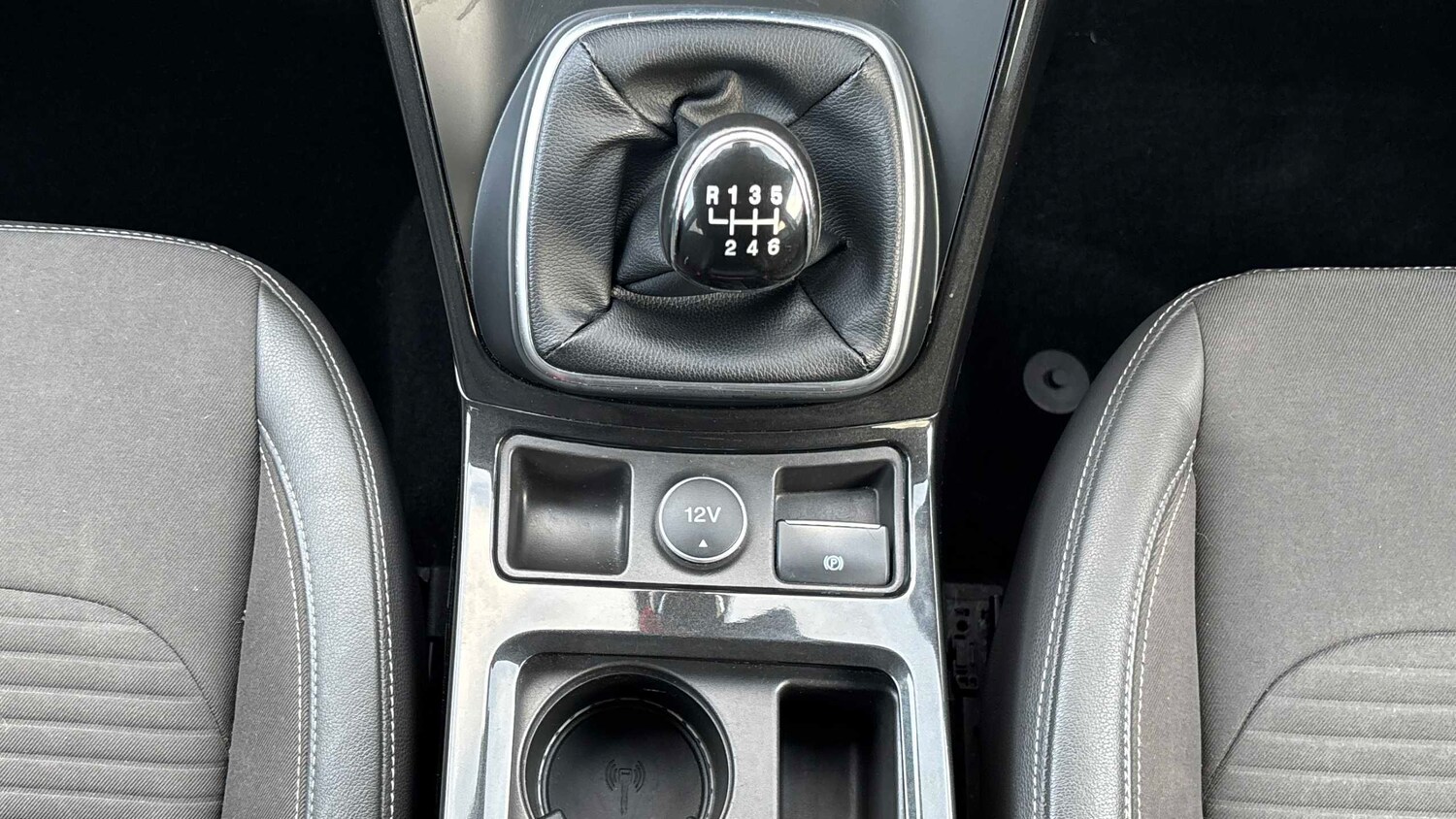 Used Ford Kuga 2018 for sale - 77858960: Photo 14