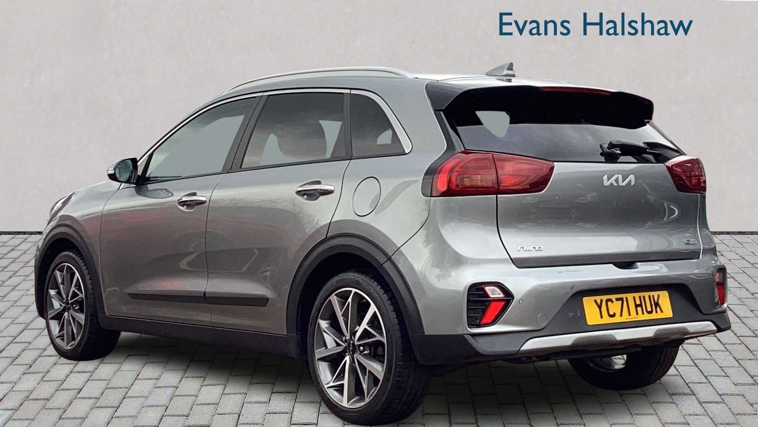 Used Kia Niro for sale - 77858337: Photo 2