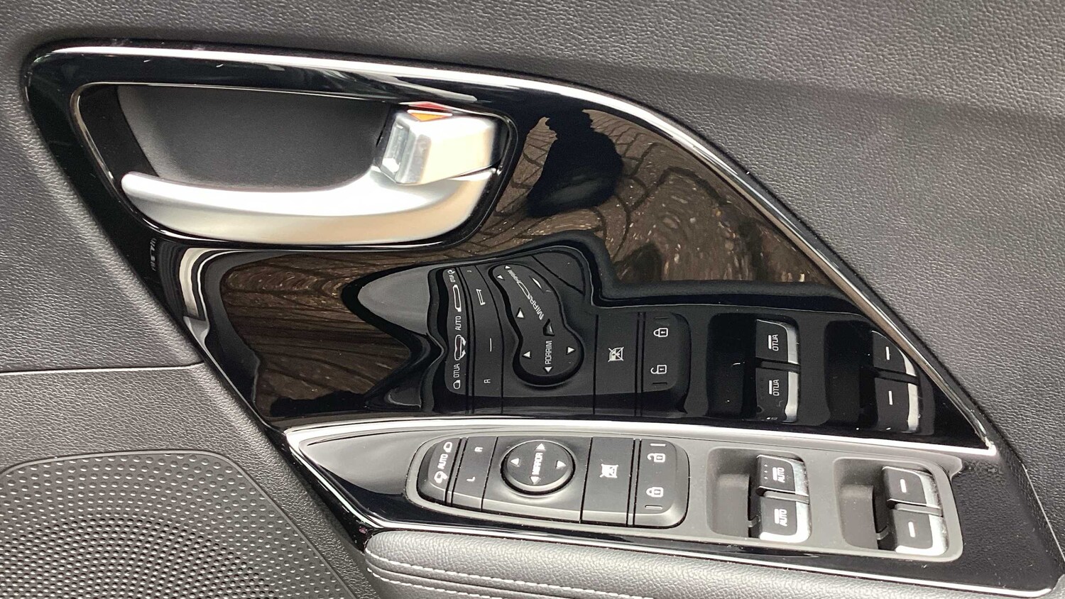 Used Kia Niro for sale - 77858337: Photo 20