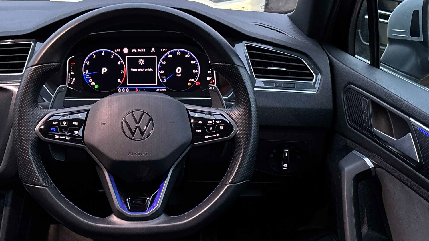 Used Volkswagen Tiguan 2021 for sale - 77858602: Photo 12