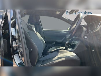 Used Volkswagen Polo 2024 for sale - 78893272: Photo