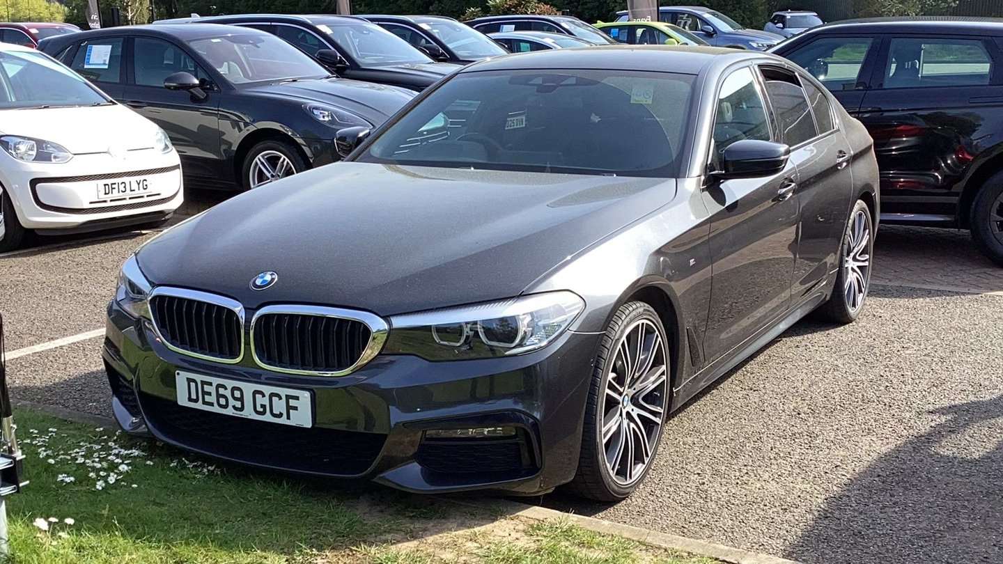 Used BMW 5 Series 2019 for sale - 78216440: Photo 1