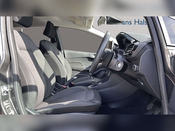 Used Ford Fiesta 2020 for sale - 79364774: Photo
