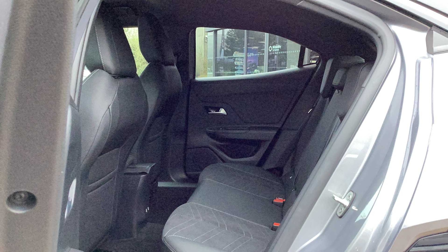 Used Vauxhall Mokka 2025 for sale - 77858124: Photo 10