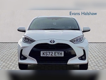 Used Toyota Yaris 2022 for sale - 78024433: Photo