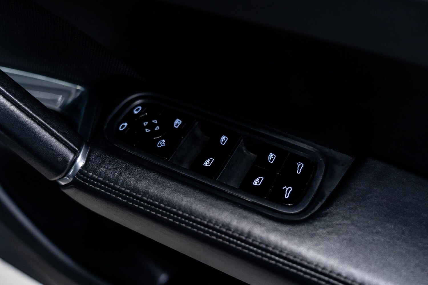 Used Porsche Cayenne 2018 for sale - 77559619: Photo 26