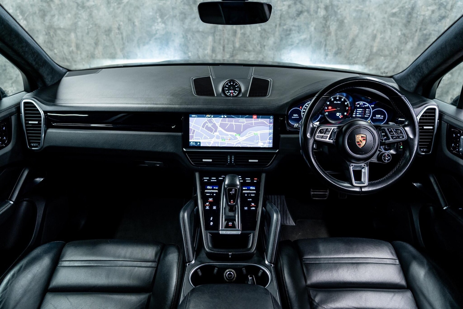 Used Porsche Cayenne 2018 for sale - 77559619: Photo 3