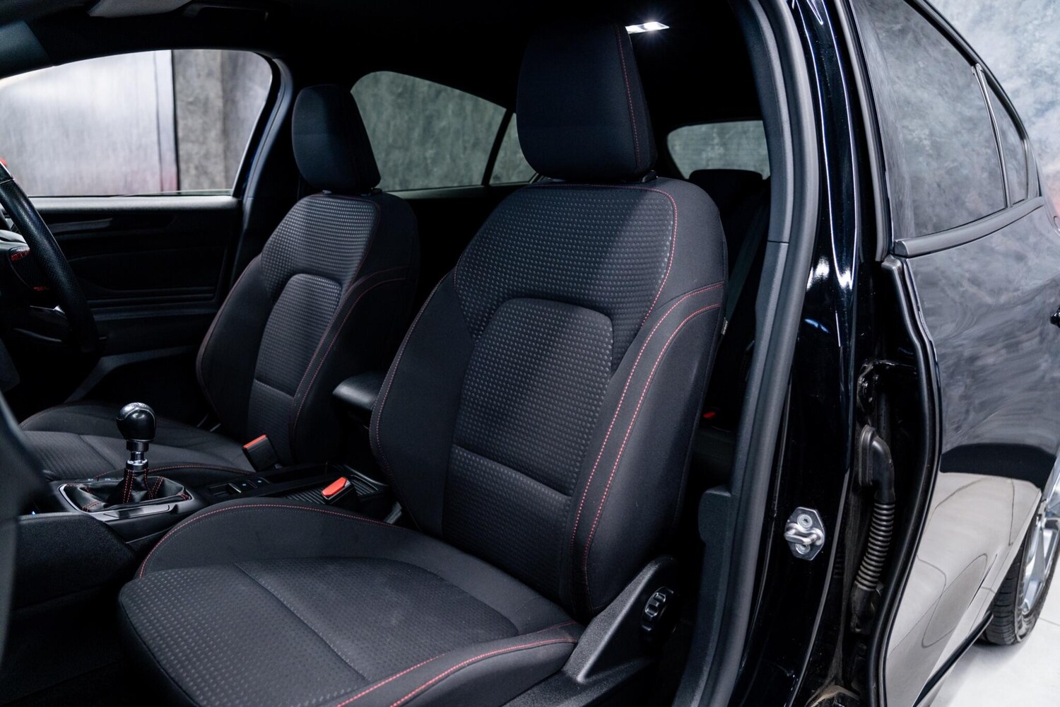 Used Ford Focus for sale - 78141401: Photo 33