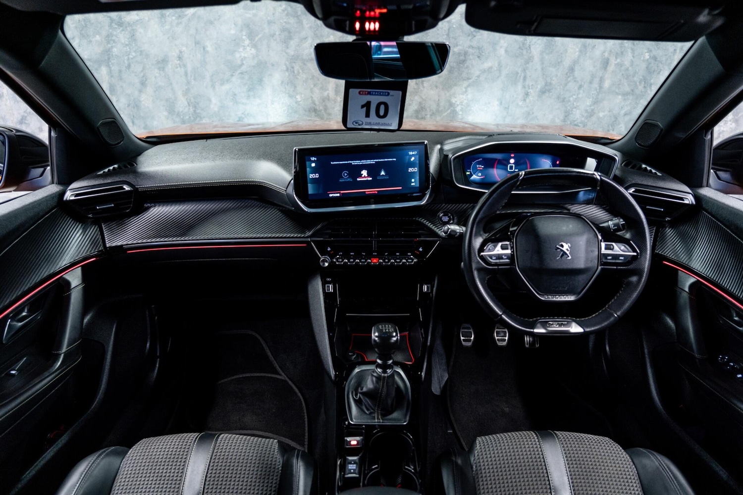 Used Peugeot 2008 for sale - 78220335: Photo 2