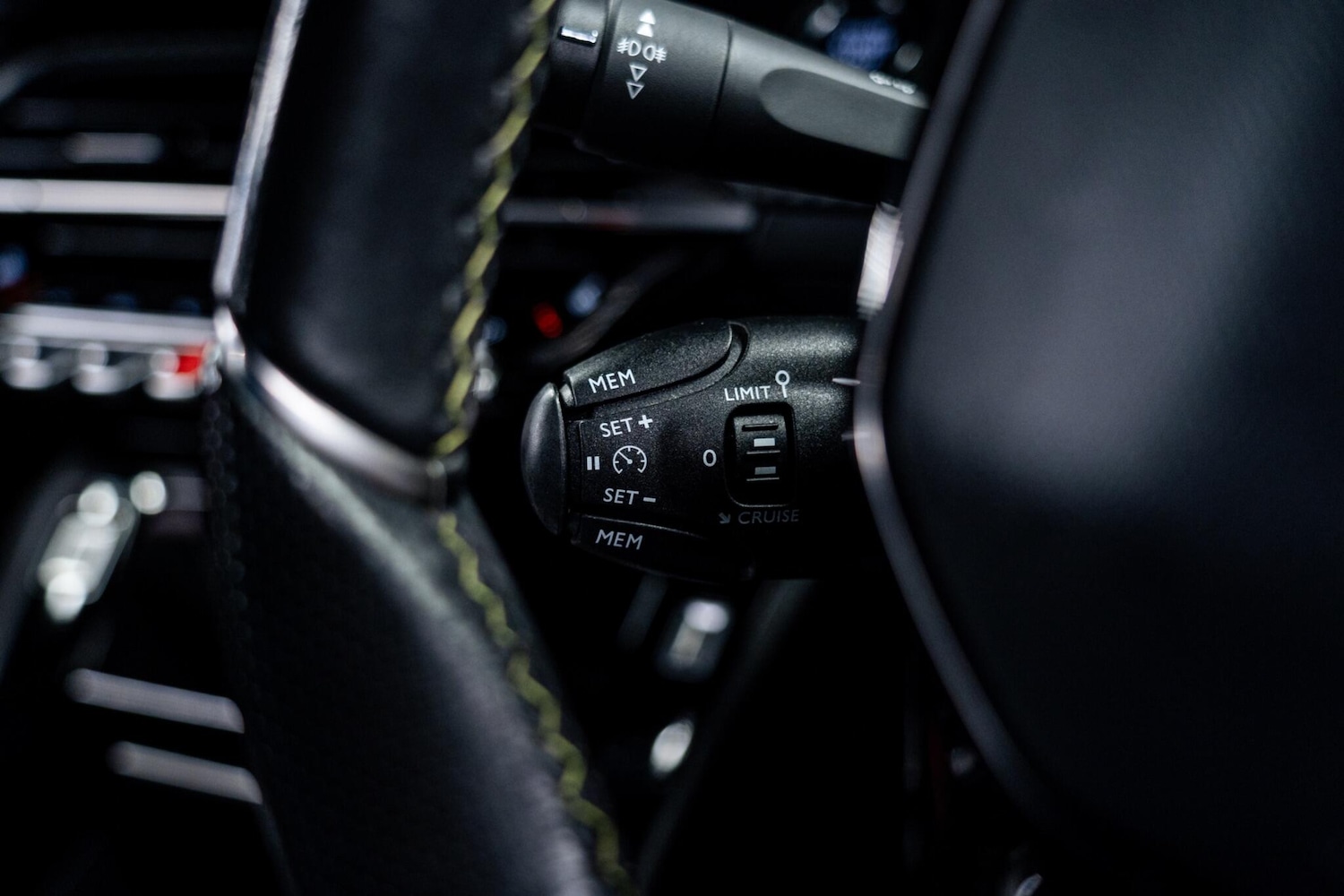 Used Peugeot 2008 for sale - 78220335: Photo 32