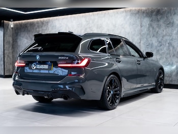 Used BMW 3 Series 2021 for sale - 77994177: Photo