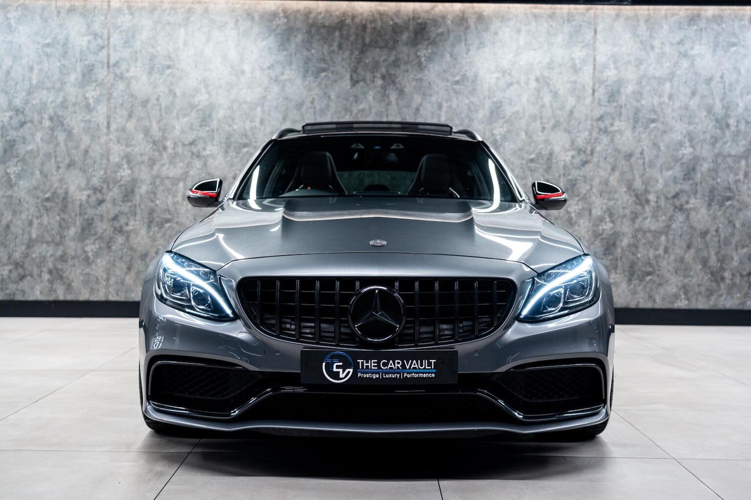 Used Mercedes-Benz C Class 2017 for sale - 77522098: Photo 4