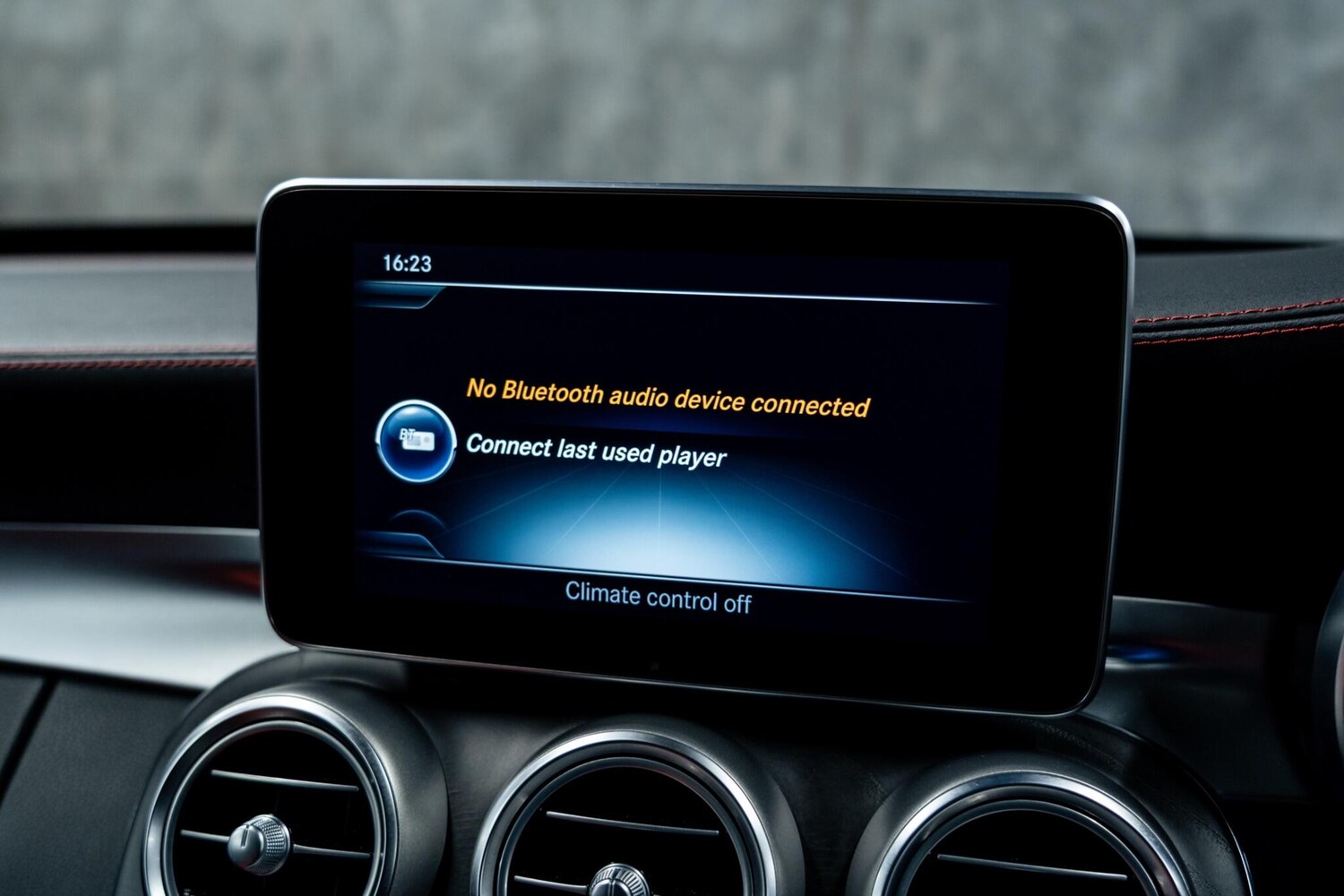 Used Mercedes-Benz C Class 2017 for sale - 77559127: Photo 32