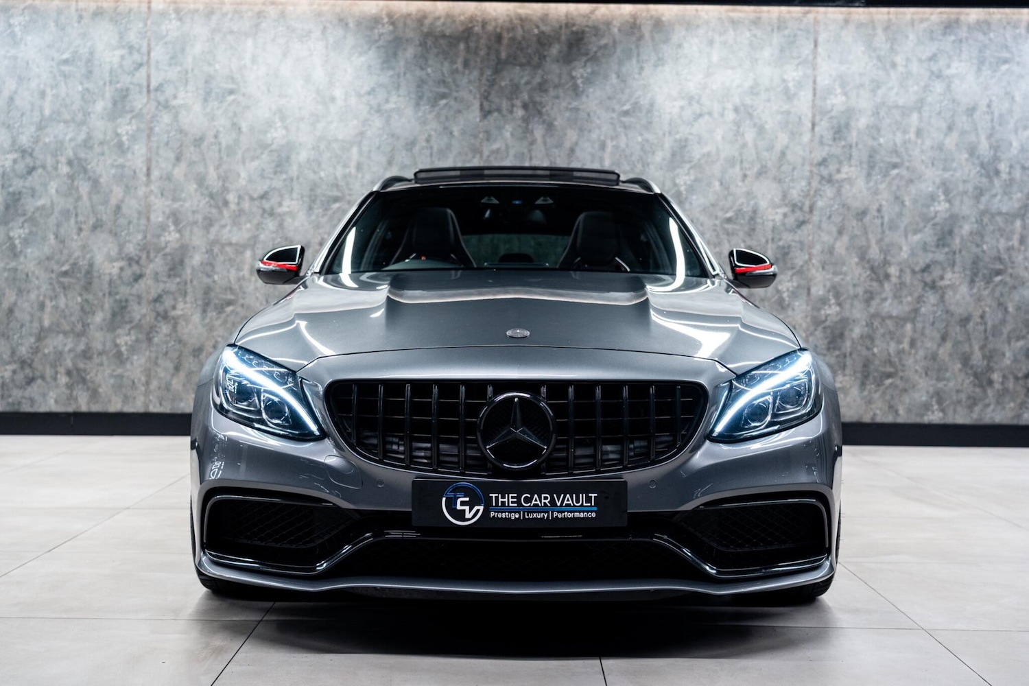 Used Mercedes-Benz C Class 2017 for sale - 77559127: Photo 4