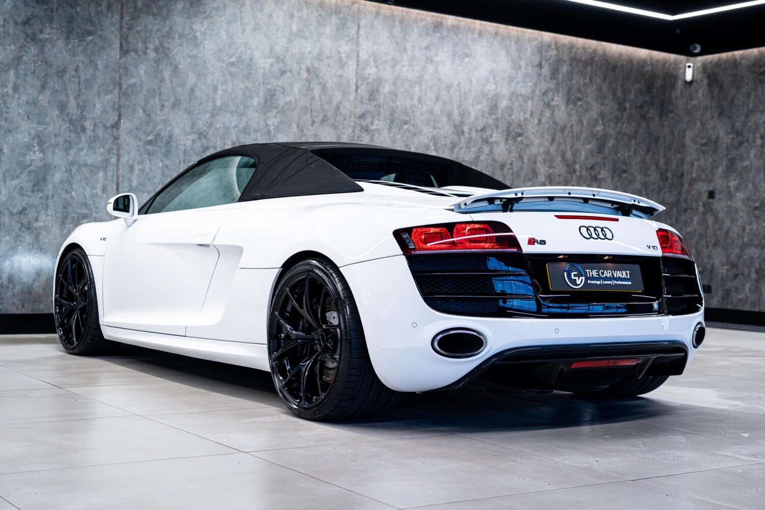 Used Audi R8 for sale - 77957942: Photo 9