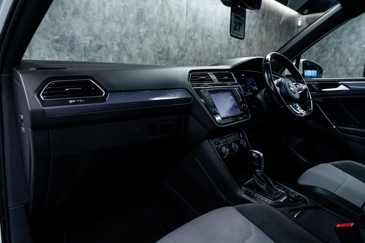 Used Volkswagen Tiguan 2017 for sale - 77671051: Photo 43