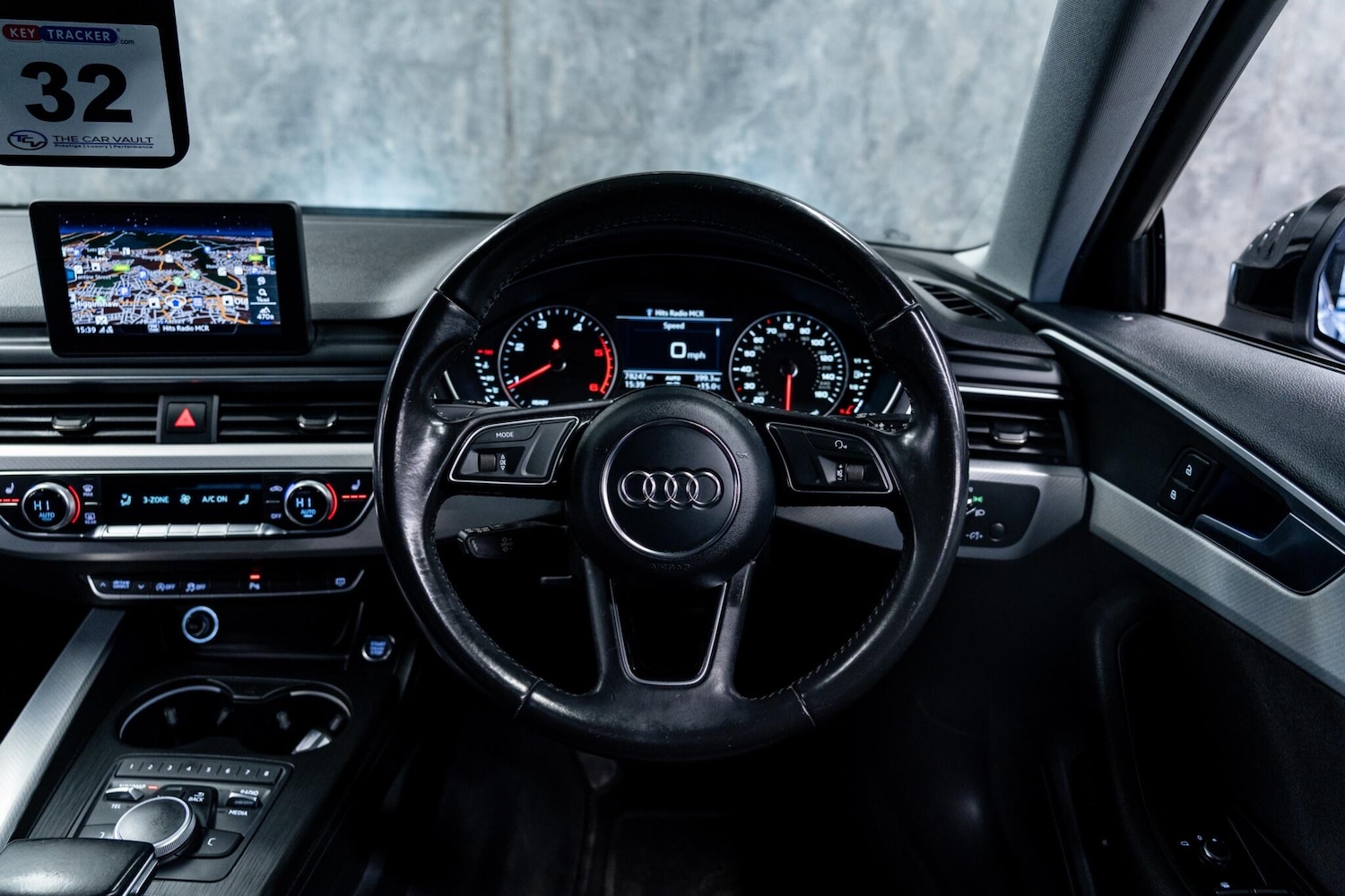 Used Audi A4 for sale - 78219936: Photo 2