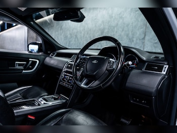 Used Land Rover Discovery Sport 2019 for sale - 79440754: Photo