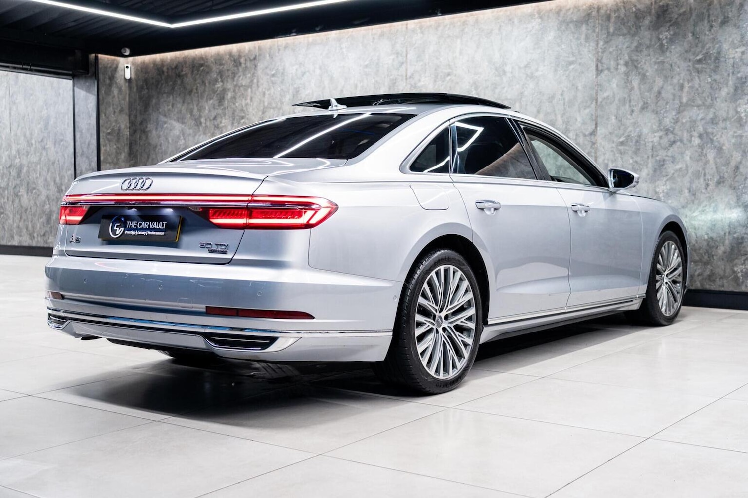 Used Audi A8 2018 for sale - 77522109: Photo 8