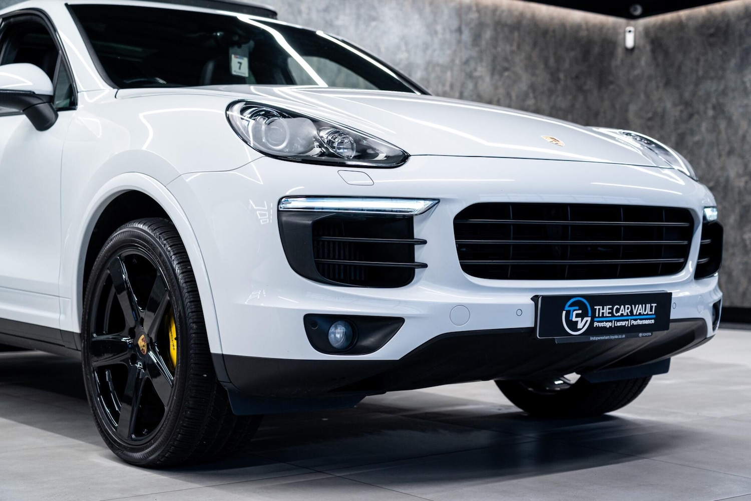 Used Porsche Cayenne 2016 for sale - 77611704: Photo 10