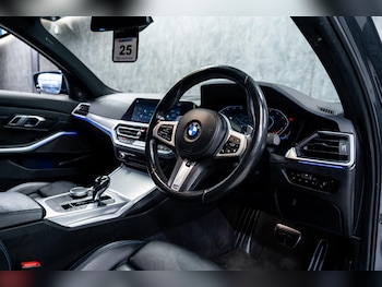 Used BMW 3 Series 2019 for sale - 77794375: Photo