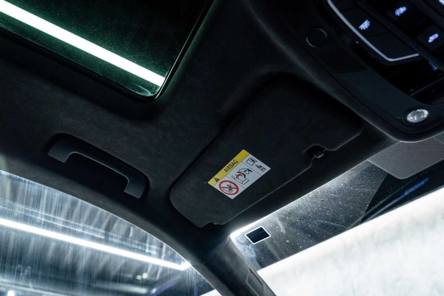 Used Audi Q8 2022 for sale - 77940453: Photo 45