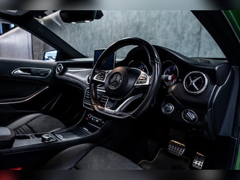 Used Mercedes-Benz GLA 2016 for sale - 79131765: Photo