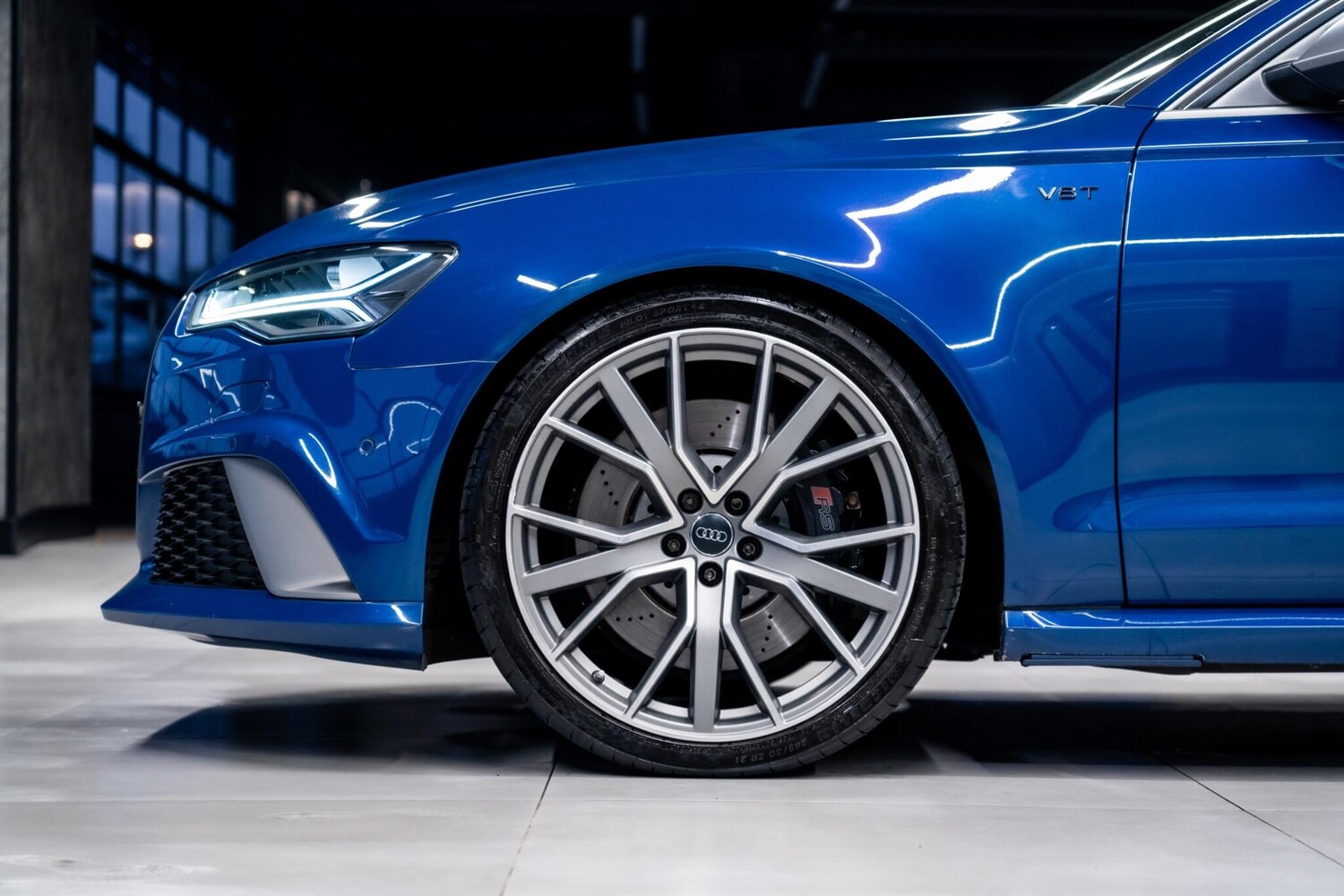 Used Audi RS6 2016 for sale - 77682983: Photo 14