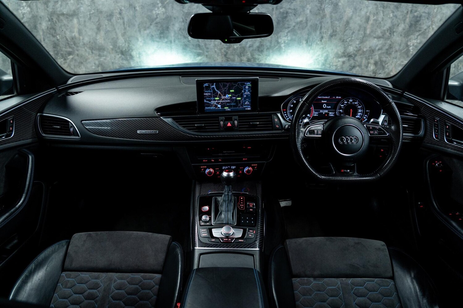 Used Audi RS6 2016 for sale - 77682983: Photo 18