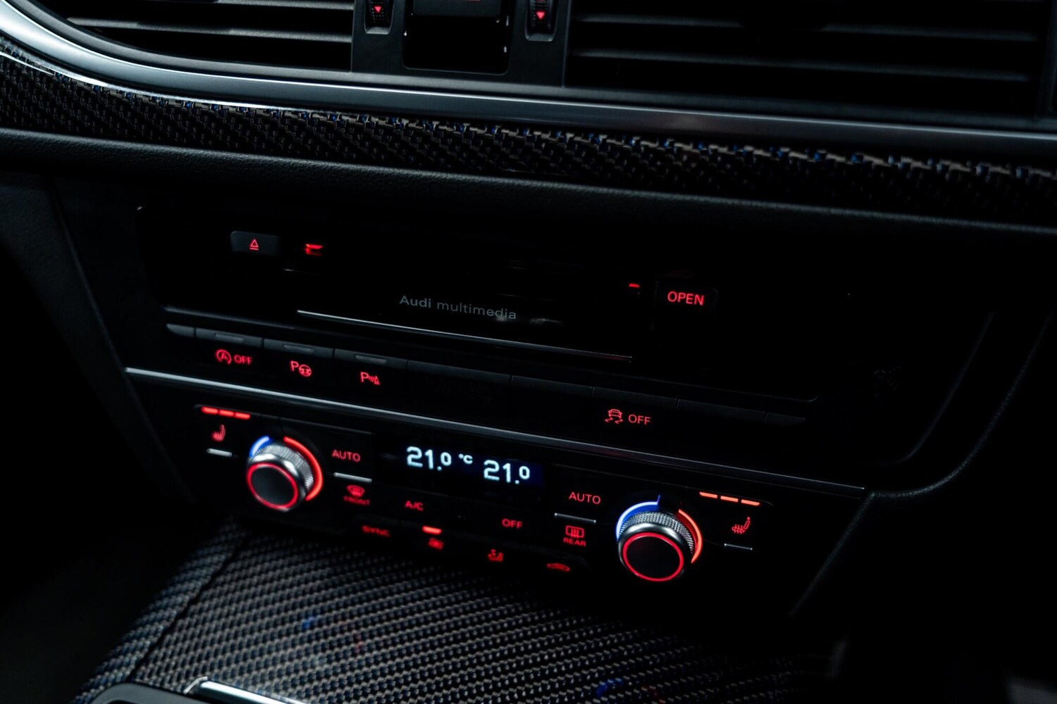 Used Audi RS6 2016 for sale - 77682983: Photo 36