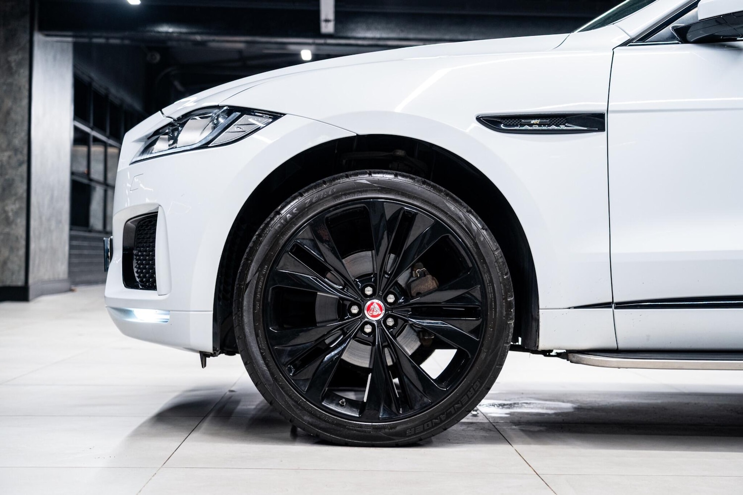 Used Jaguar F-Pace 2019 for sale - 77559472: Photo 14