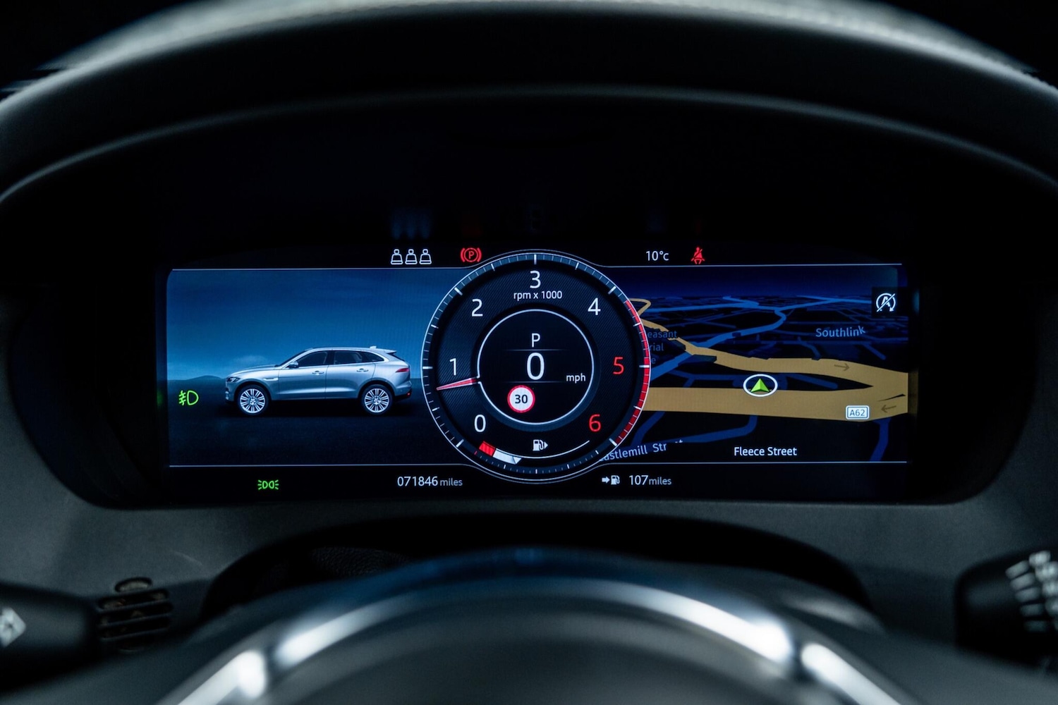 Used Jaguar F-Pace 2019 for sale - 77559472: Photo 16