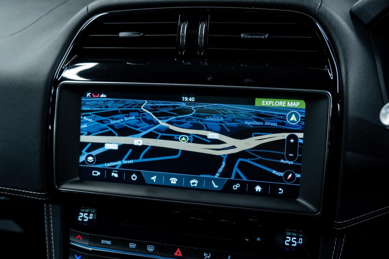 Used Jaguar F-Pace 2019 for sale - 77559472: Photo 24