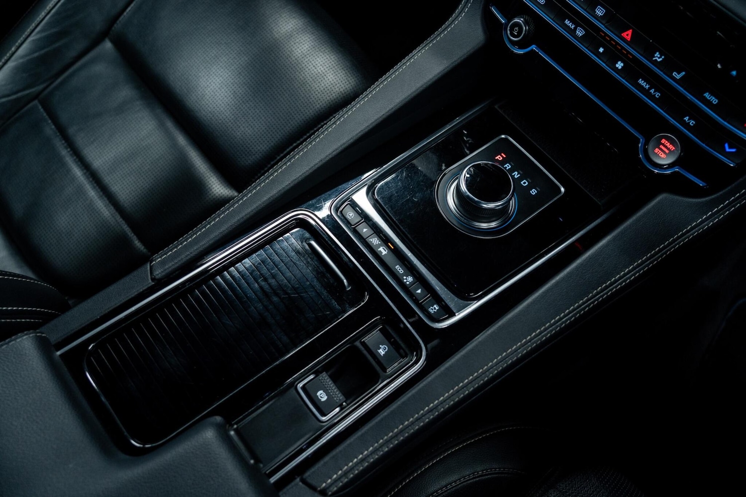 Used Jaguar F-Pace 2019 for sale - 77559472: Photo 36