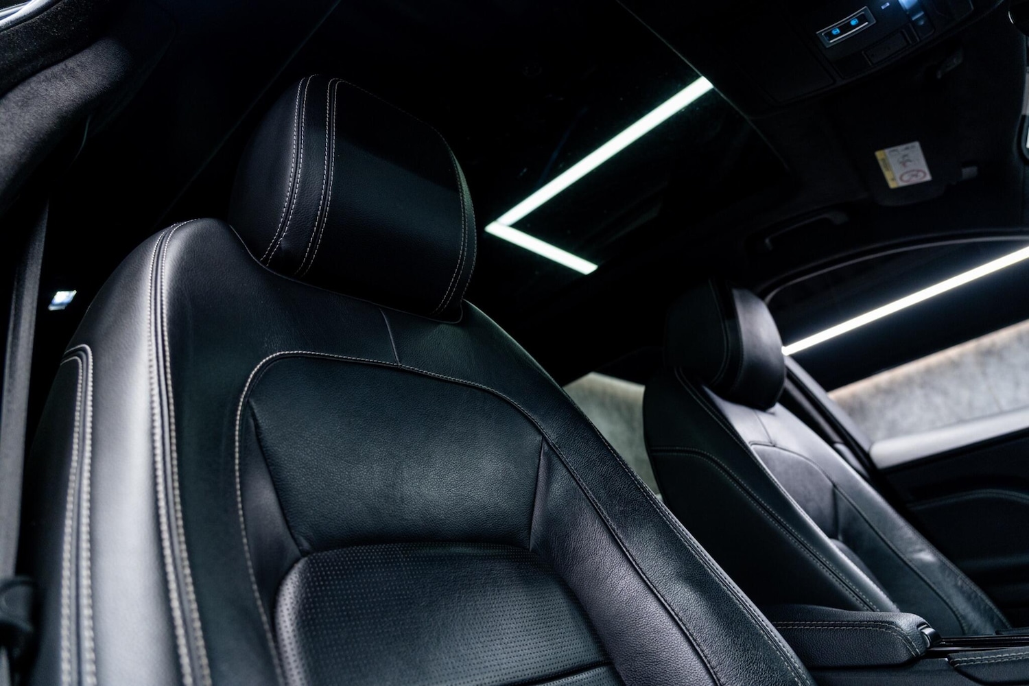 Used Jaguar F-Pace 2019 for sale - 77559472: Photo 44