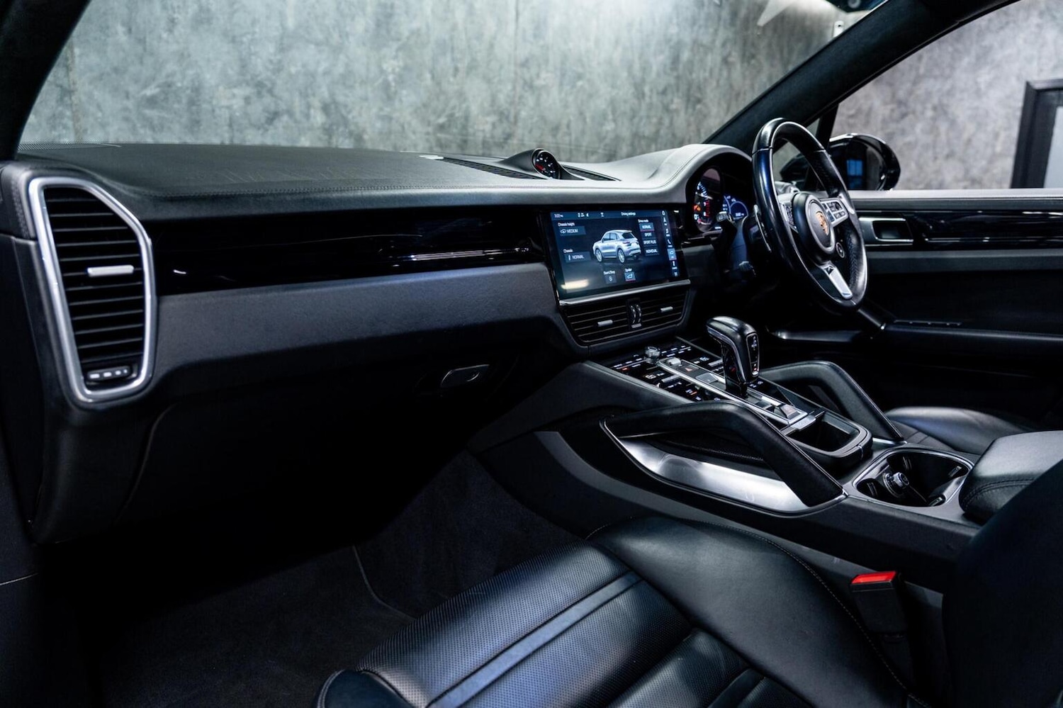 Used Porsche Cayenne 2018 for sale - 77522016: Photo 20