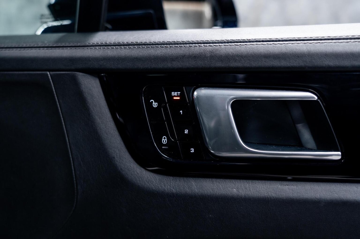 Used Porsche Cayenne 2018 for sale - 77522016: Photo 25