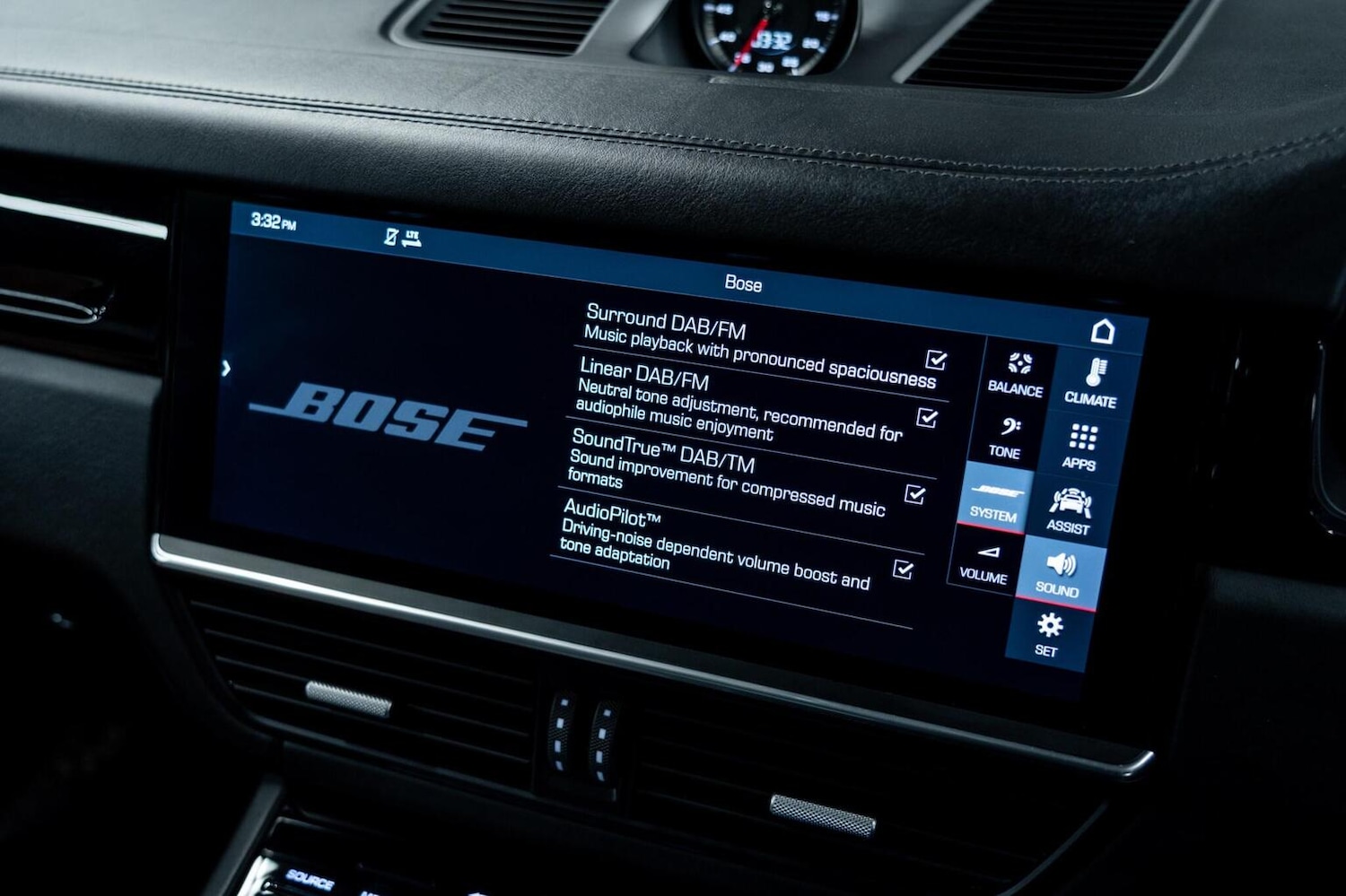 Used Porsche Cayenne 2018 for sale - 77522016: Photo 46