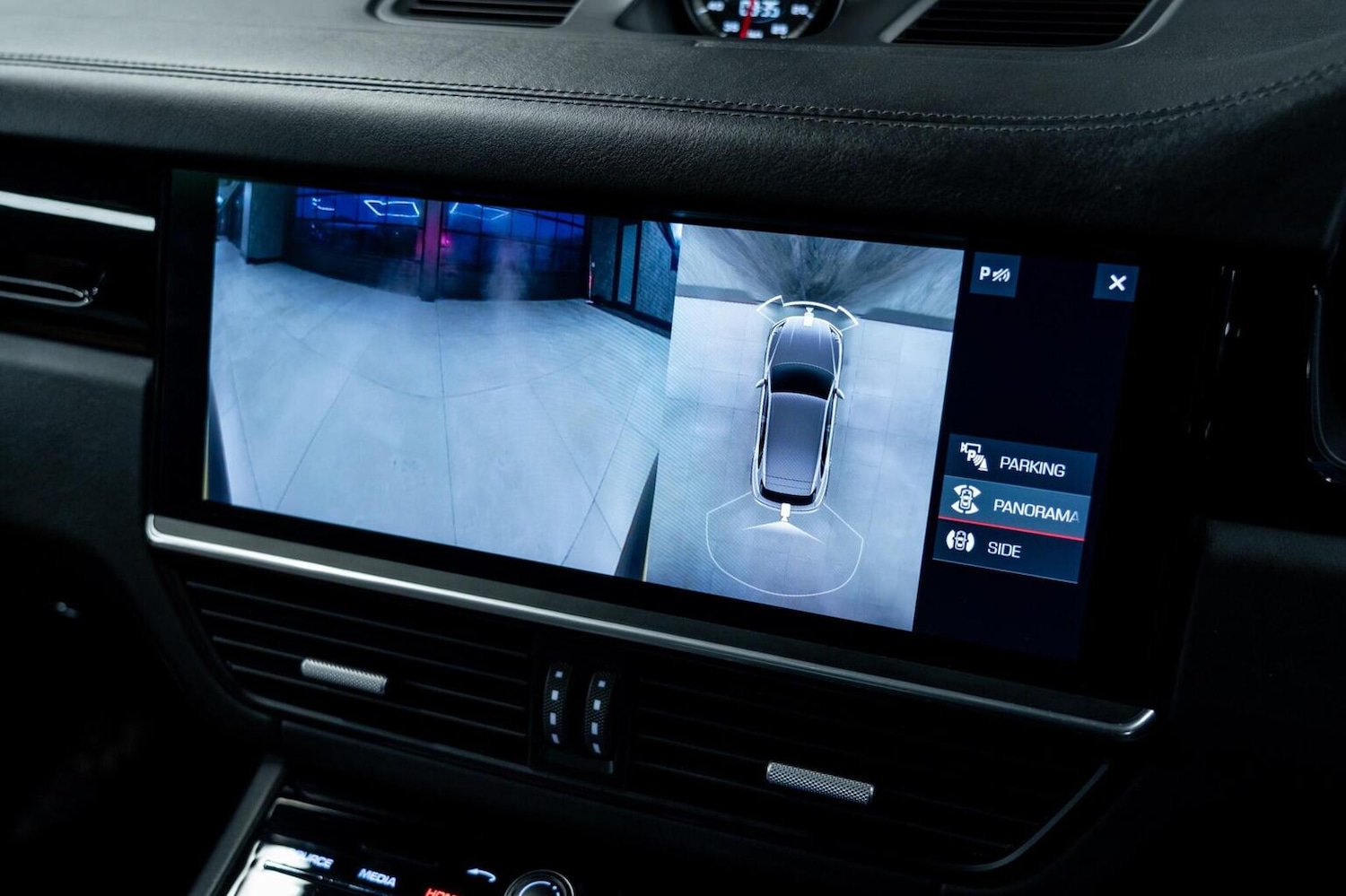 Used Porsche Cayenne 2018 for sale - 77522016: Photo 50