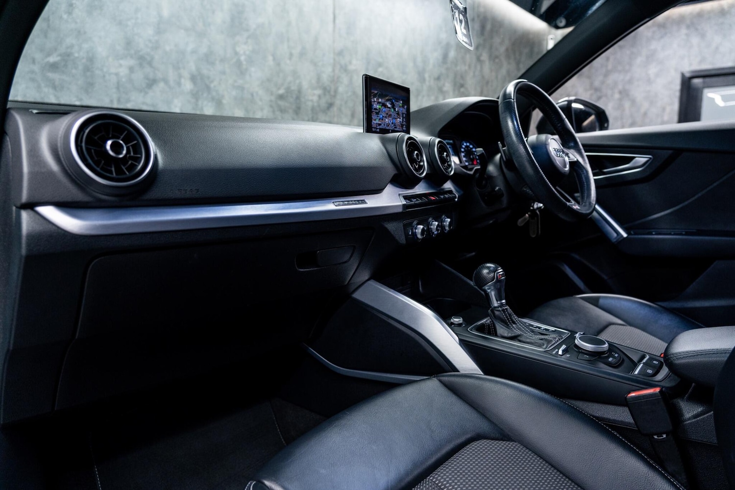 Used Audi Q2 2017 for sale - 78219959: Photo 33